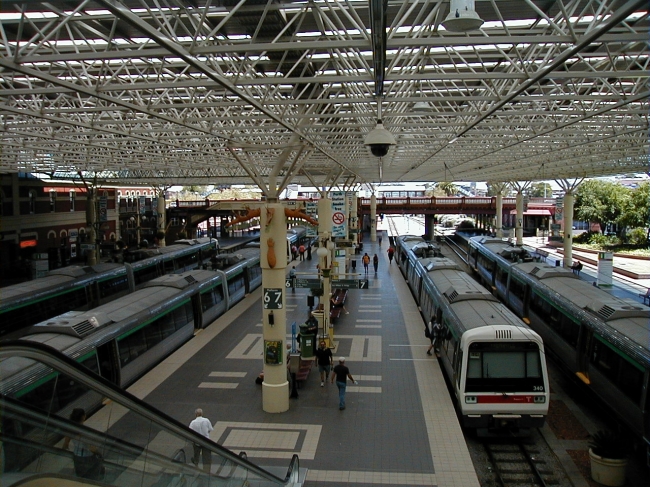 All arrive and depart at the same time in Perth