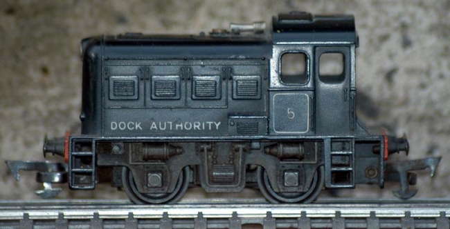 1957 Tri-ang R253 Dock Shunter