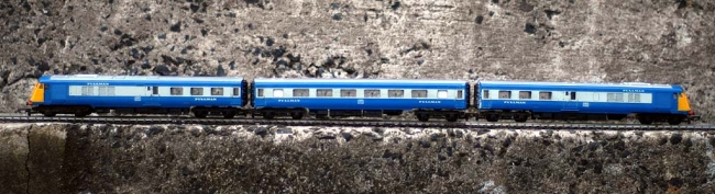 R538 1974 Blue Pullman set