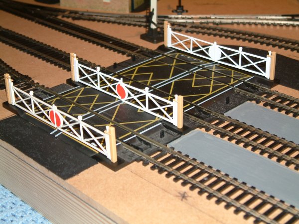 3 Rail Crossing