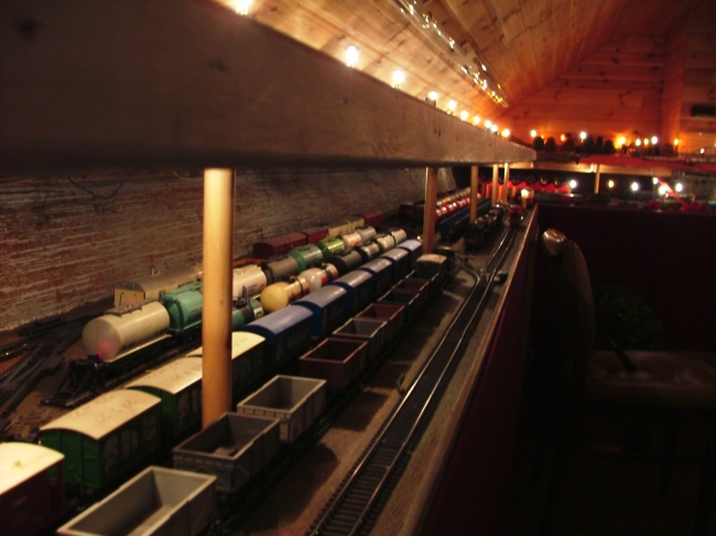 Lower goods looking south