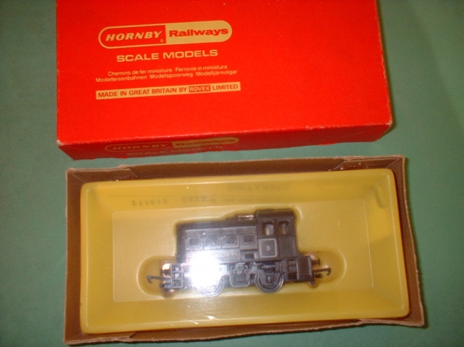 Hornby R.253 Dock Shunter