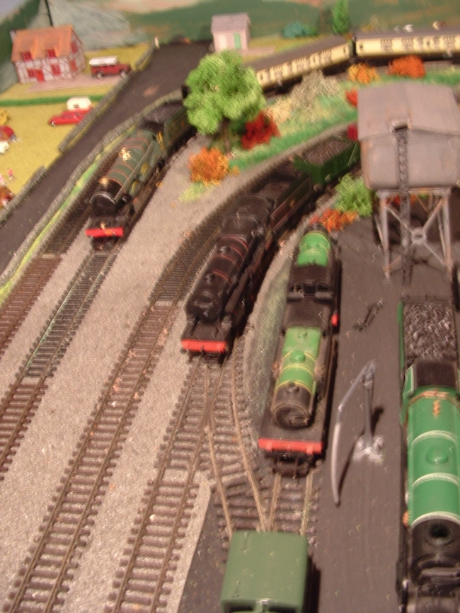 Hornby R.357 Br Green Class 31