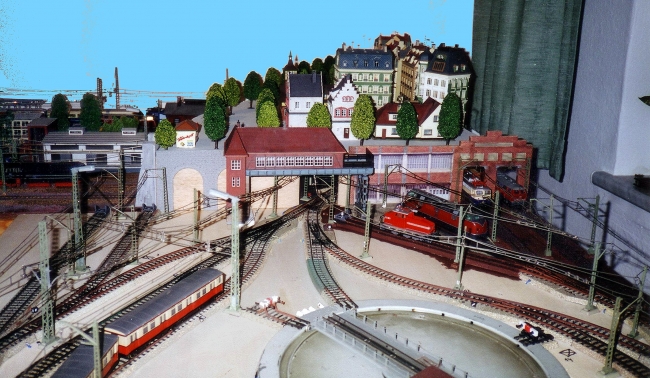 Junction main layout and module