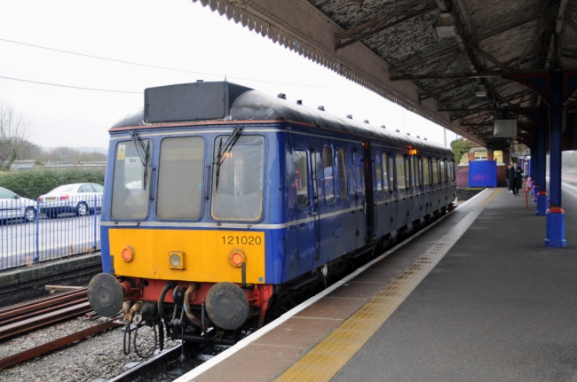 121020 at Princes Risborough (12/1/09)