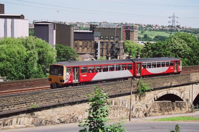 Class 144 DMU in Brighouse