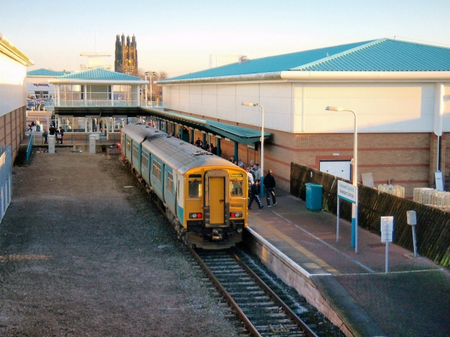 150282 at Wrexham Central (6/12/08)