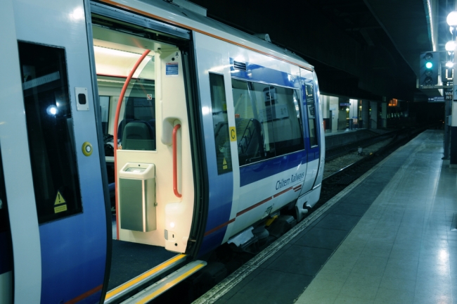168218 at Birmingham Snow Hill (19/11/09)