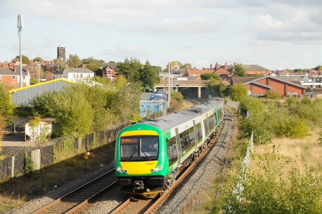 170517 and 170516 at Wellington (17/10/08)