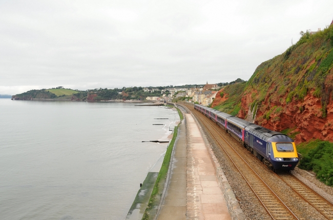 43097 and 43171 at Dawlish (29/8/08)