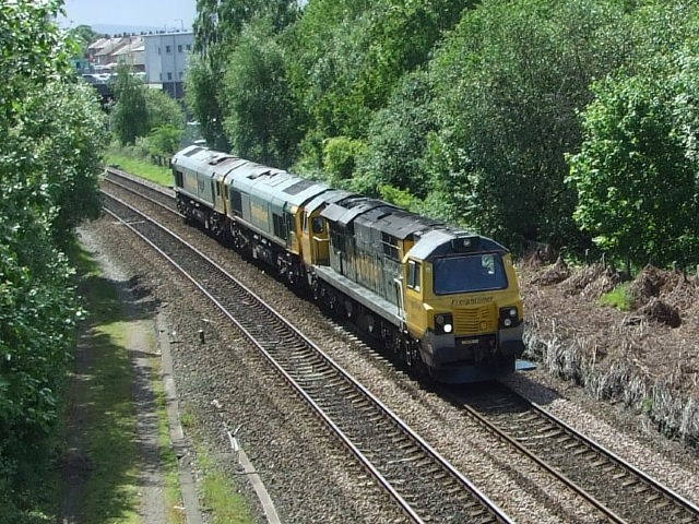 Convoy 70011+66617+66618