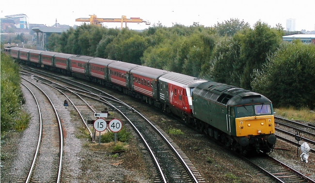 47830 at Saltley Viaduct (20/9/03)