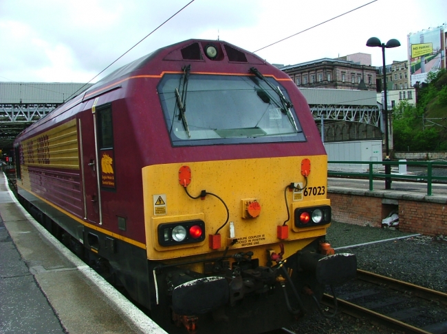 67023 On Standby at Waverley