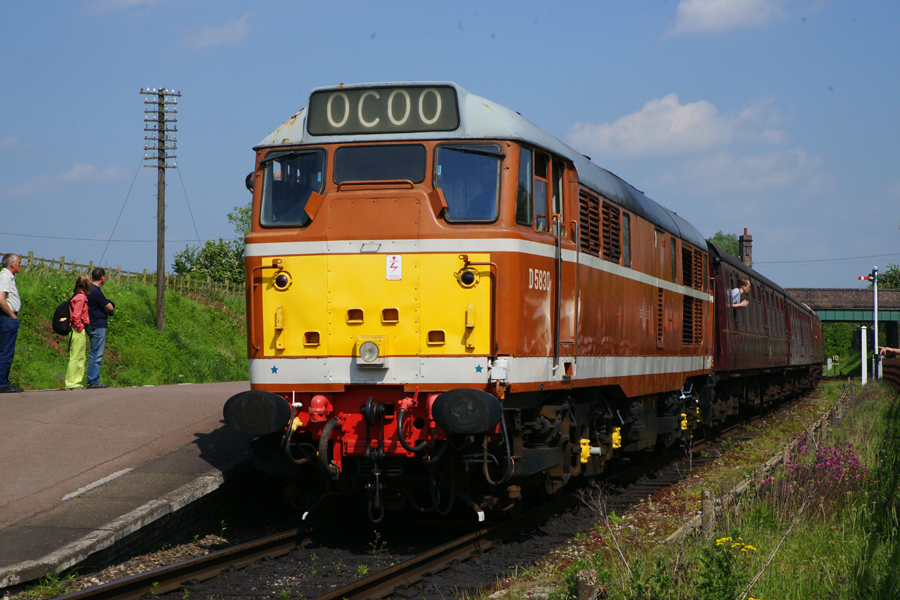 D5830