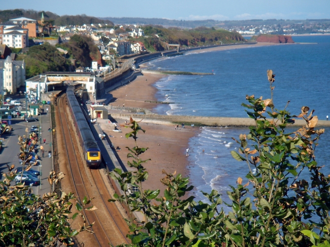 HST at Dawlish (11/4/09)