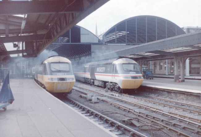 Archive HST's @ Newcastle