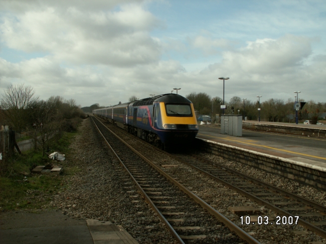 HST At Twyford
