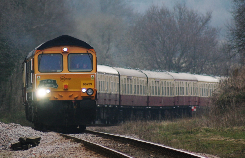 Class 66/7 on the Bluebell