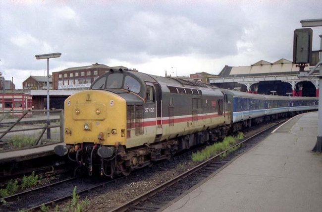 37 430 Manchester Victoria 24-07-1991