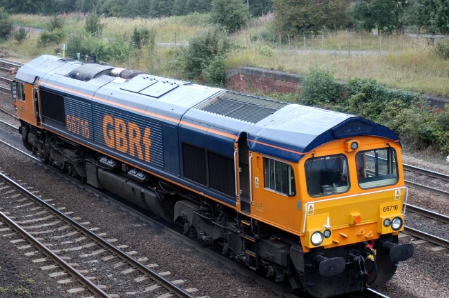 66 716 Monk Fryston 12-08-2003