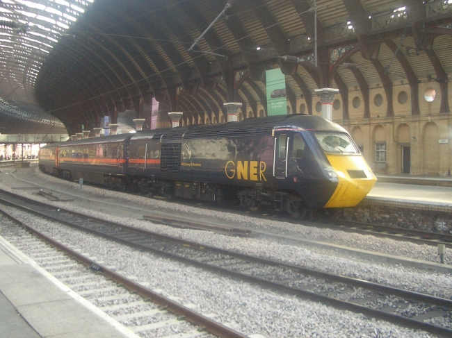 GNER HST Old Course St Andrews at York