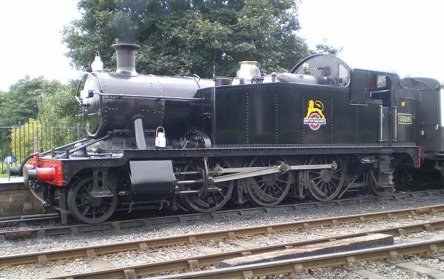 2-6-2 at Buckfastleigh