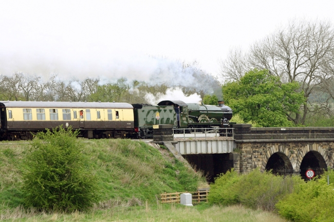 GWR 4-6-0 No.5043 'Earl of Edgcumbe'