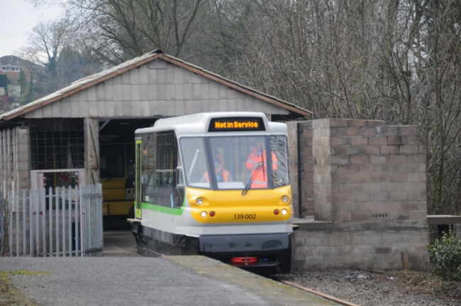 139002 at Stourbridge Junction (12/2/09)