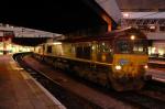 66170 and 66703 at Birmingham New Street (15/12/07)