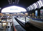 Lots of Trains in Hamburg Mainstation